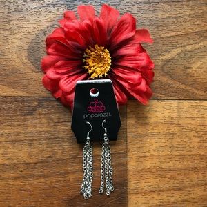 NWT Paparazzi Silver Earrings